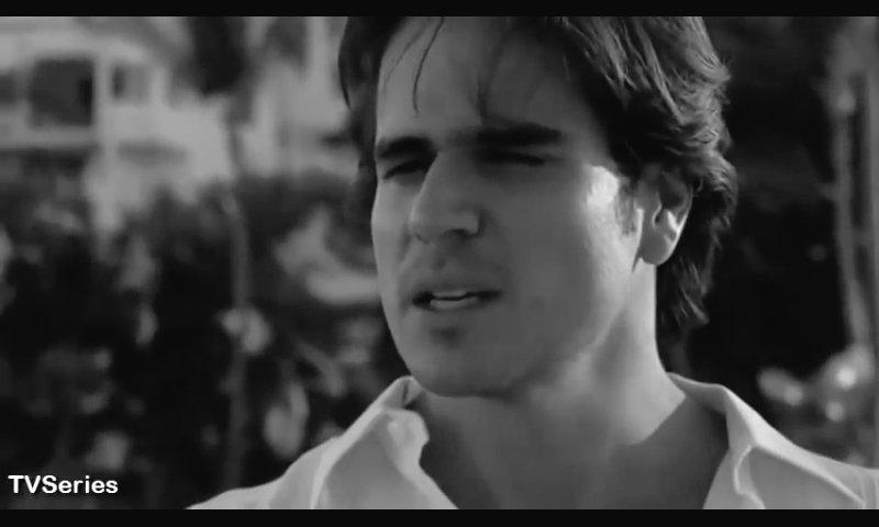 FabiiArenass's tweet image. 🙈🙈🙈 yo no puedo para de ver #CorazonIndomable #Cap39 con el #ChulitoMasGuapoDelMundo😍 @DanArenas y @anabrendac 
#OMG💜