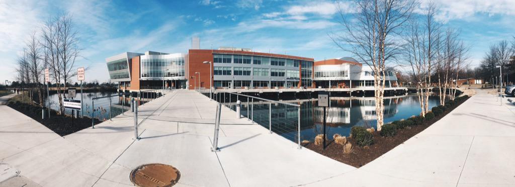 HannahHildegard's tweet photo. This weather tho! #tccspirit http://t.co/k5XBiE7hAW