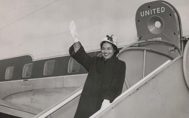 NPRCodeSwitch's tweet photo. After Years In Lockdown, Rosa Parks' Papers Head To Library Of Congress (via @nprAudie)  http://t.co/8na5waoQ8k http://t.co/q1n2Bud4Dp