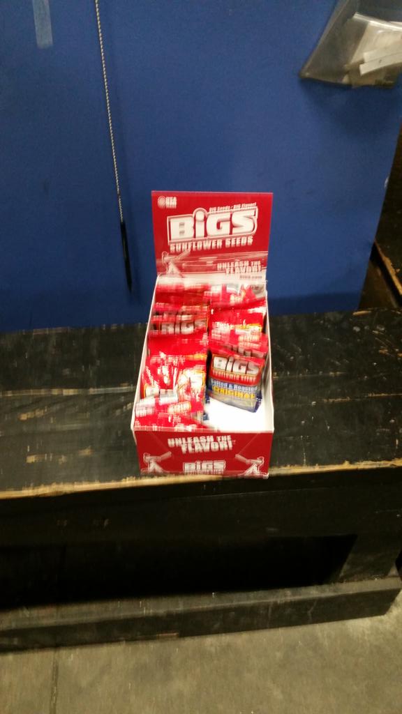 NateTheBeerGuy's tweet image. Oh...you bring donuts to work? Really wanna raise morale? Go Big...and they won't go home. @BIGS_Seeds #SeedPro