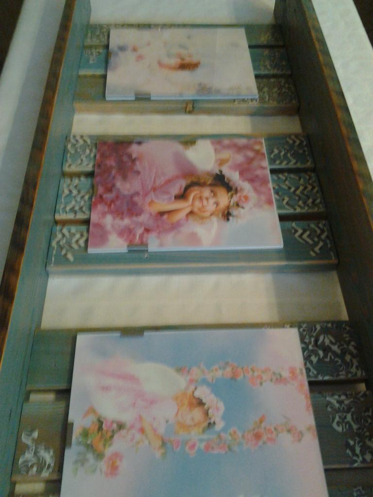 ReclaimCountry's tweet photo. http://t.co/4Tmhl9Dcy9 #rusticchic #giftsforher #jewelryorganizer #rusticshelf #uniqueframe #shoppershour http://t.co/Y738b1hpnT