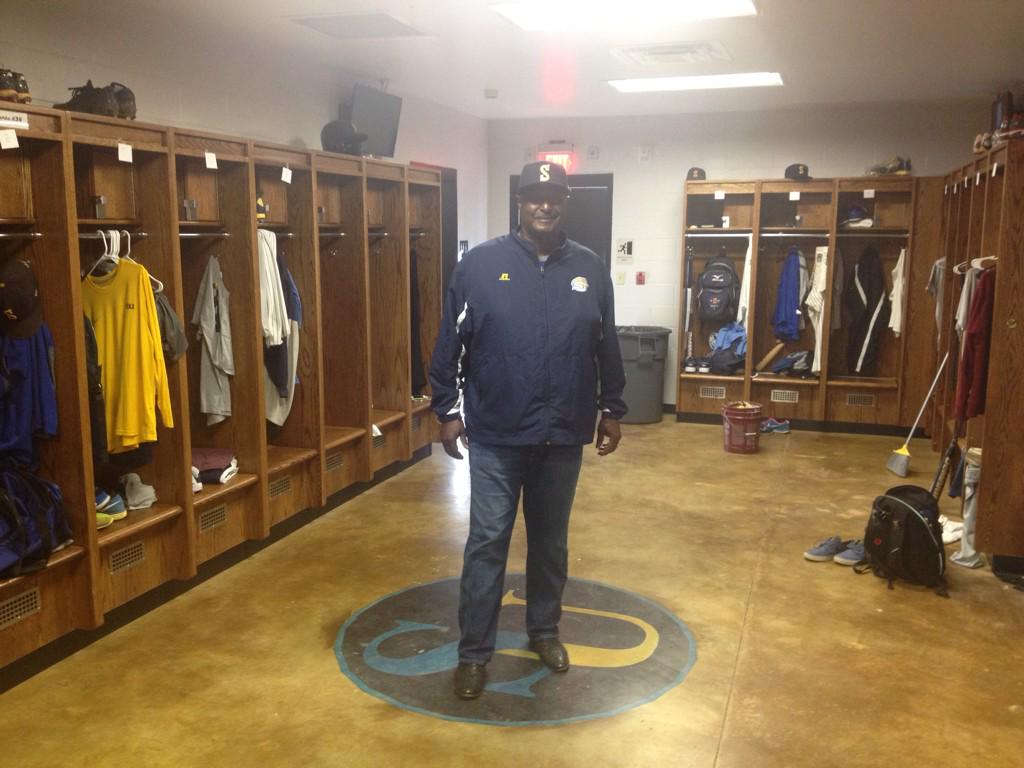 JacquesDoucet's tweet photo. Roger Cador has been Southern's baseball coach since 1984. This is his first team locker room ever. @wafb http://t.co/RdlqHeMMdT