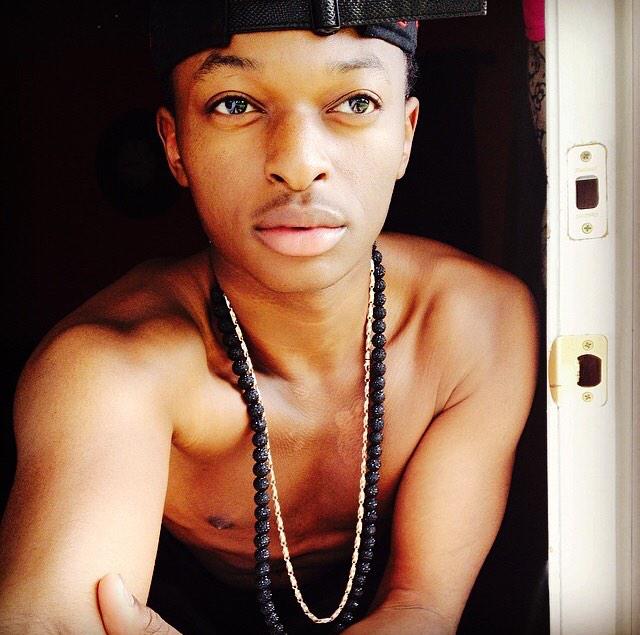 Queeeee_ tweet picture