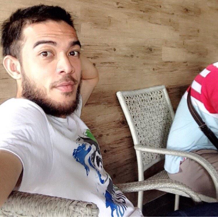 khairulhelmi tweet media
