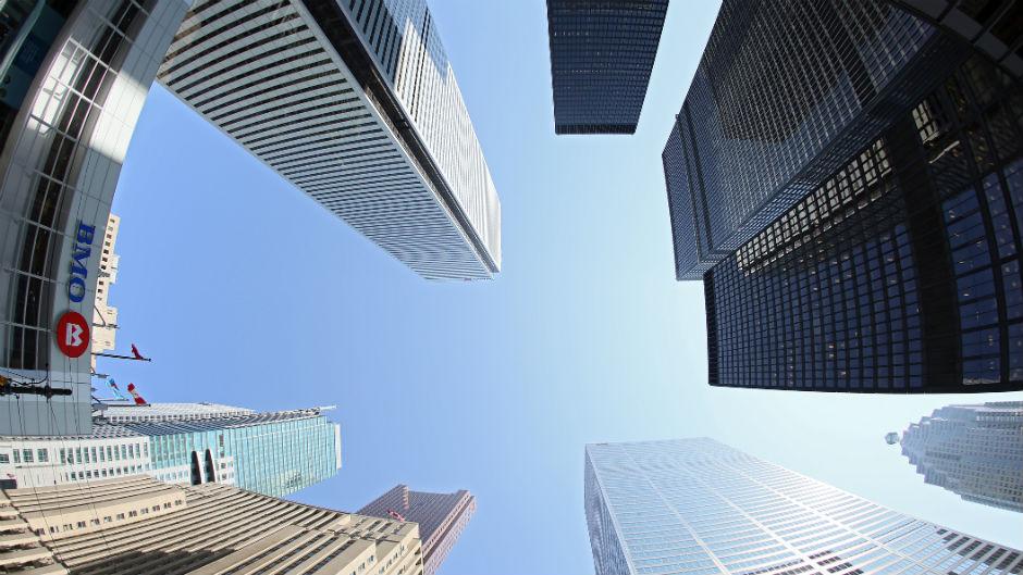 BNNBloomberg's tweet image. #YourMoneyMonth: Credit unions vs. banks, what's good for your money? ow.ly/IBw68