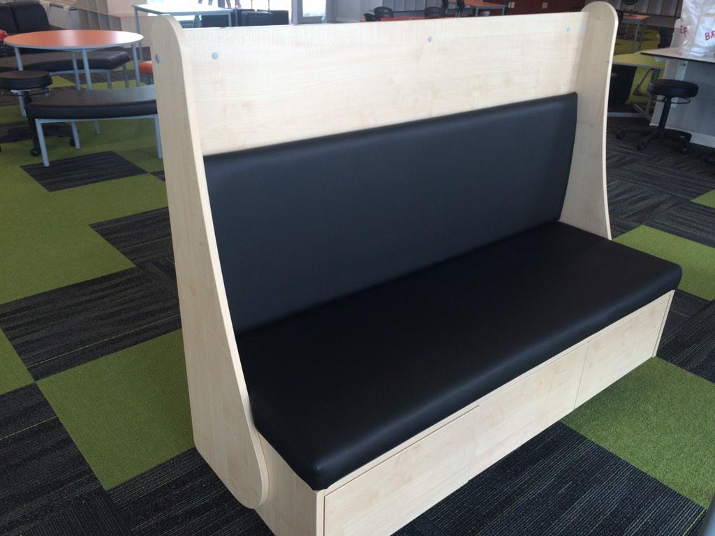 furnware_kerry's tweet photo. Awesome dual purpose Mo Booths at @OrmPS #flexiblelearningspaces #whiteboard @furnware #MLE #thefurnwaredifference http://t.co/VecS9PvFdw