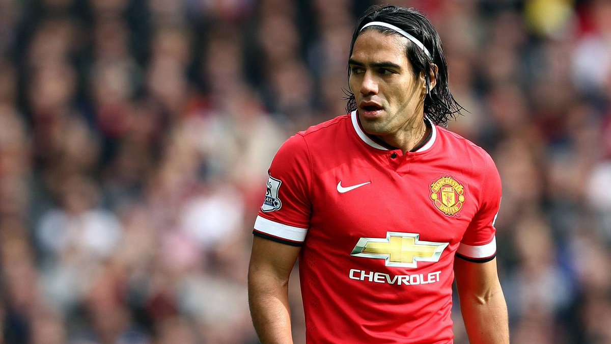 swaragamafm's tweet photo. Selamat Ulang Tahun @FALCAO striker Manchester United. Ditunggu gol2 selanjutnya bang! | #YourFriends http://t.co/BF6CknUooD