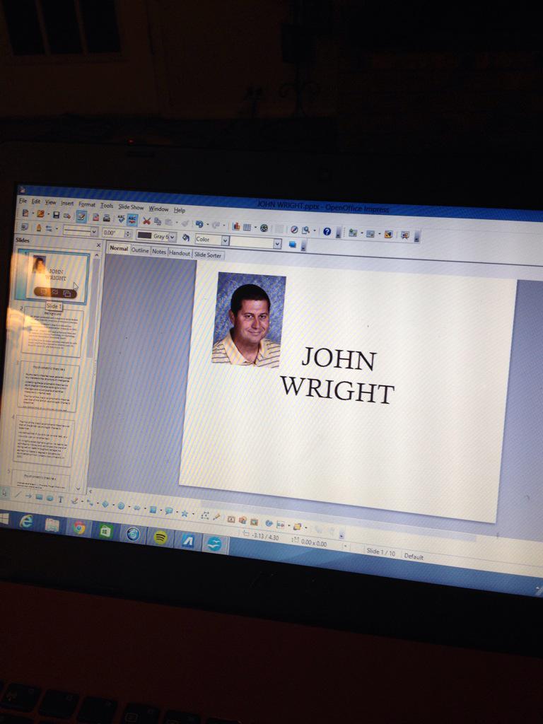 aliowen1928's tweet image. this May or may not be the creepiest thing I've ever done #PowerPoint #mrwright #hedoesntknowyettho #analyzing
