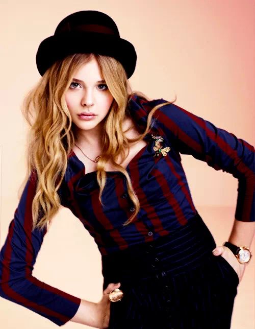 Happy birthday Chloë Grace Moretz! I amo tour number one fan Argentina, that you fulfill all tour desires. 