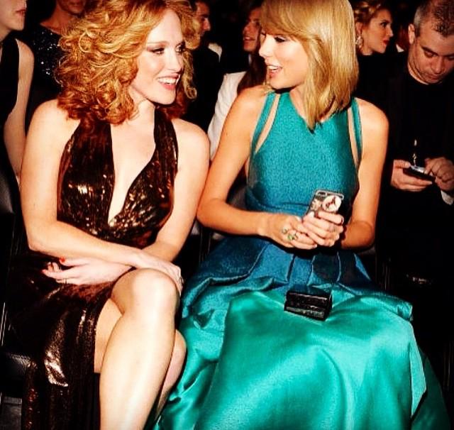 belleswift17's tweet photo. Glammy's 👯💜 #tabigail http://t.co/BR8P3VePCk