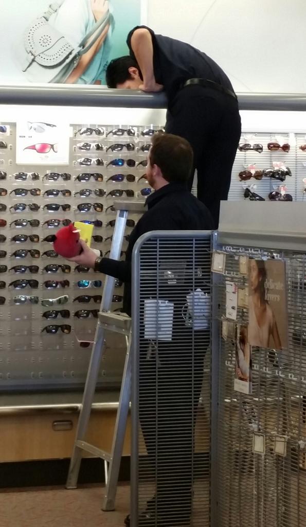 DylanJamesT2334's tweet photo. "Now how did that get back there?!" As seen on TV grabbers work!! @IeppertJoshua 
#InventoryBlitz #T2334 #G391AP http://t.co/kKDyGBPBVI