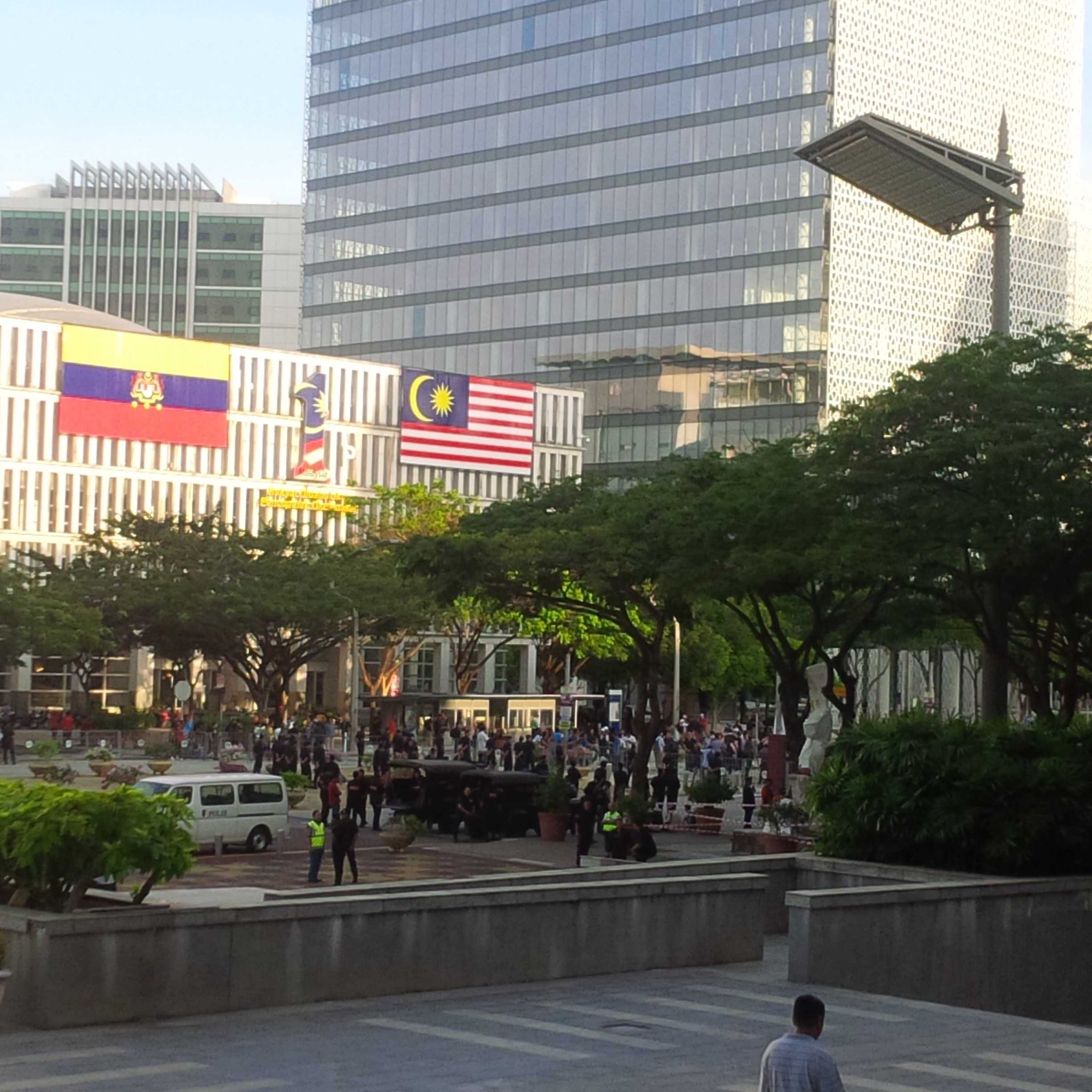 Embedded image permalink