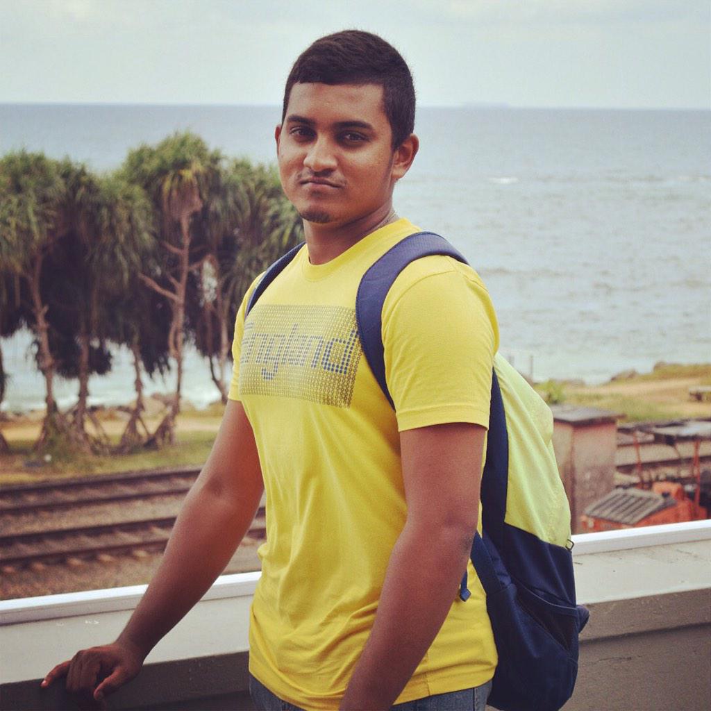 chikka_bunny's tweet photo. #IITLIFE #seaholic #seaside ❤️ http://t.co/RJ7e0vtP62