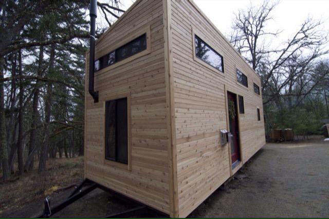 realtinyhouse's tweet photo. This is rad 🔲 http://t.co/O65C5ybyhF