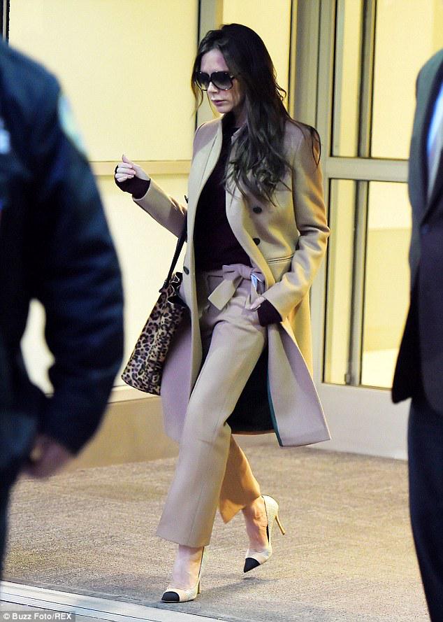 ViewtheVibe's tweet photo. #Fashion: We love you Victoria Beckham but we are NOT loving this head-to-toe #camel look... http://t.co/8iI6pJrYv3 http://t.co/aEwMKekw2f