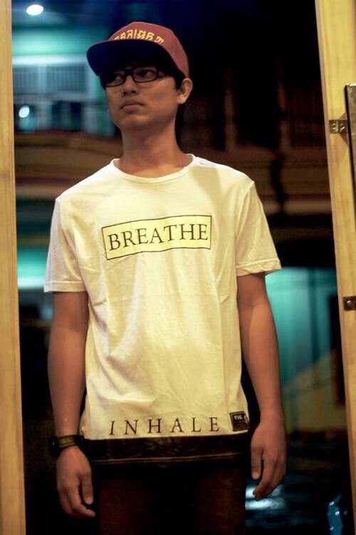 10Duup's tweet photo. Snapback Thestraighvison idr. 120k, T-shirt the-$$ (glow in the dark) size L idr. 130k. Order info please cek bio .. http://t.co/o70gyvilFY