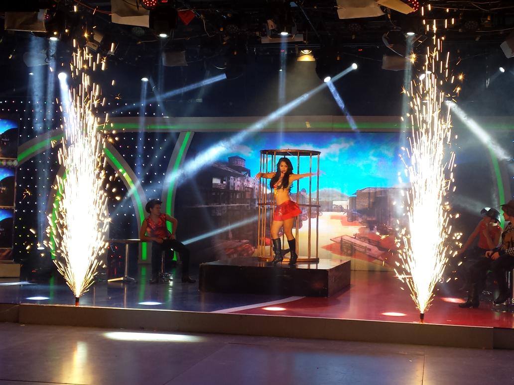 tcsoyelmejor's tweet photo. ¡@MarlaAtrevidaTC es la 1era #BombonAtrevido! ¿La estás viendo en su baile? Desde Milagro para TC Mi Canal. ¡Apóyala! http://t.co/wCxaMrHzY5