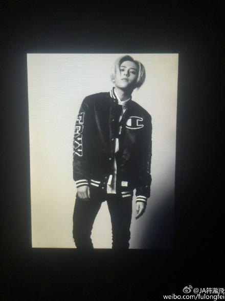 dearfulongfei's tweet photo. [WEIBO] 15.02.03 fulongfei: http://t.co/fgEed0VFch