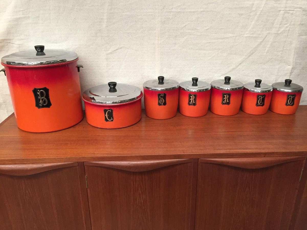 retrofunkjunk's tweet photo. Retro Aluminum Kitchen Canisters - Set of 7 - Orange Red - Very 1970's http://t.co/yQmDUgNEGW - FOR SALE #sydney http://t.co/FCQhc8iwaU