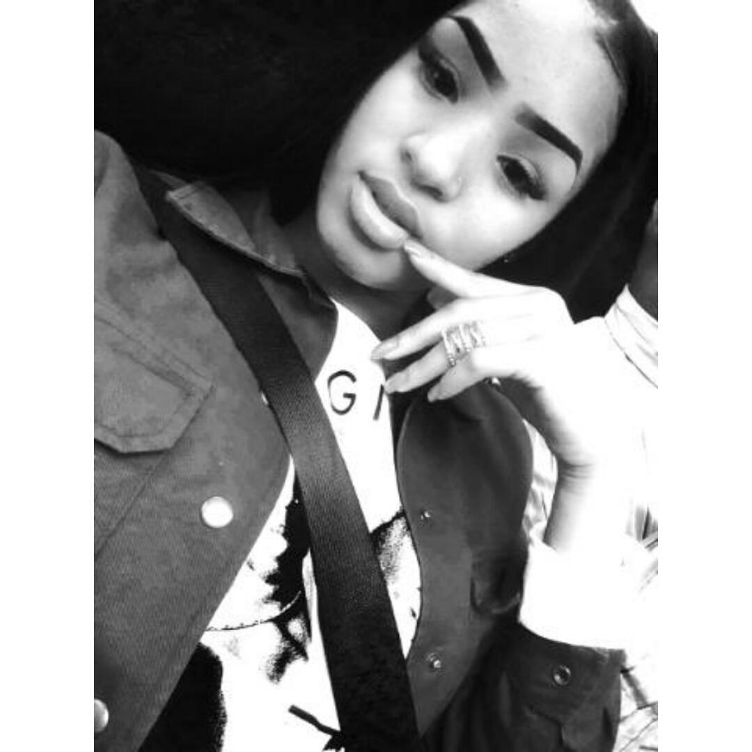 kingkk_'s tweet photo. Add me on the gram @_kayloaf 📷 http://t.co/0JaHW8ANWJ
