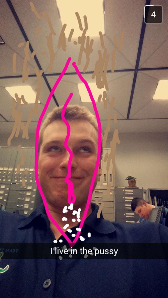 MoochSnapchats's tweet photo. Picasso's finest. http://t.co/d4xskoOjO8