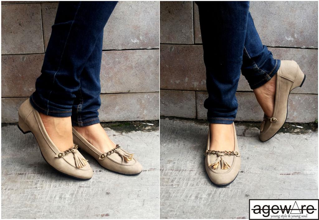 Ageware's tweet image. Miniwedges, handmade,kualitas bagus, idr 190k, minat?tanya2 sms 087836390792/pin:73e499e2 @IklanBandel @Iklan_Laku
