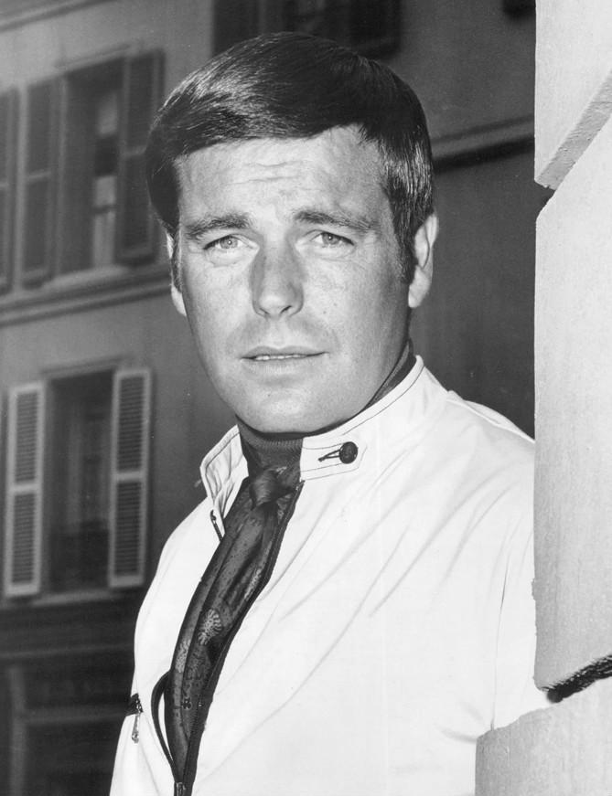 Happy Birthday to Robert Wagner, who turns 85 today! 