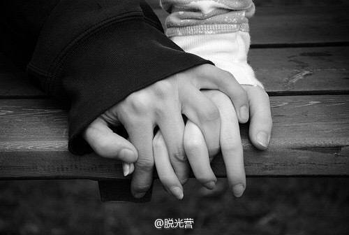 makemorelove001's tweet photo. 没什么比找到一个懂你支持你包容你有共同语言的另一半更重要，为自己和身边单身朋友的幸福转推，愿大家早日找到属于自己的幸福！如果��对爱情的渴望更强烈一点，欢迎把自己的个人资料、照片、交友要求等@脱光营 ，说不定就被爱神之箭射成刺猬呢 http://t.co/GtVq3ueVda