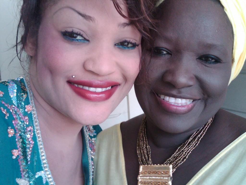 Arrêt sur image-Nioul kouk vs Khess pecc: Gagne Siry et sa fille Nago  senego.com/2015/02/10/arr…