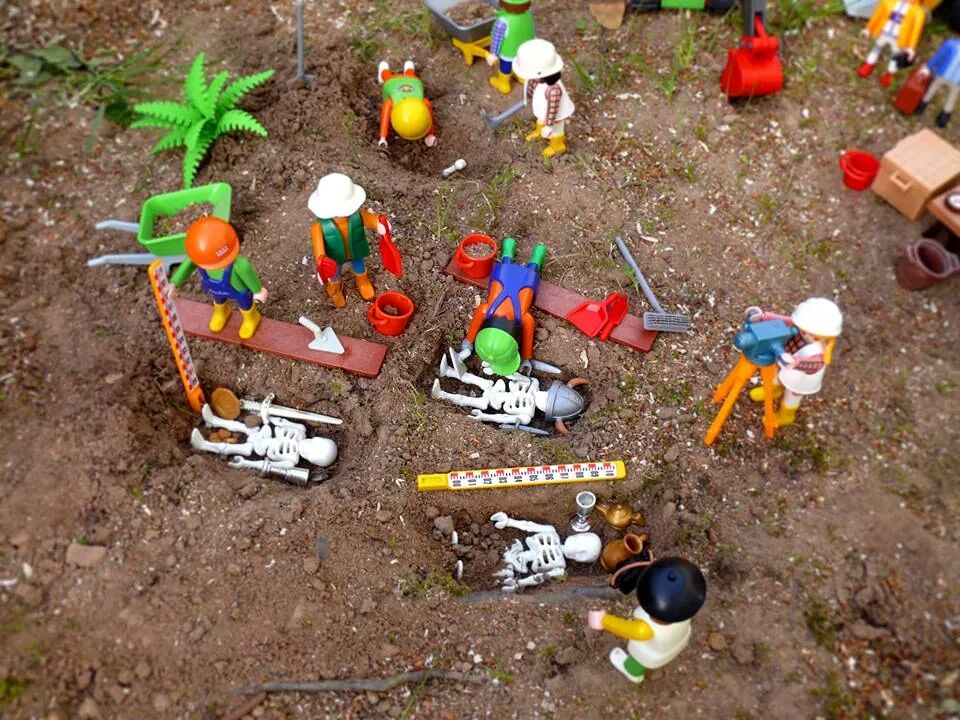 playmobil archaeologist