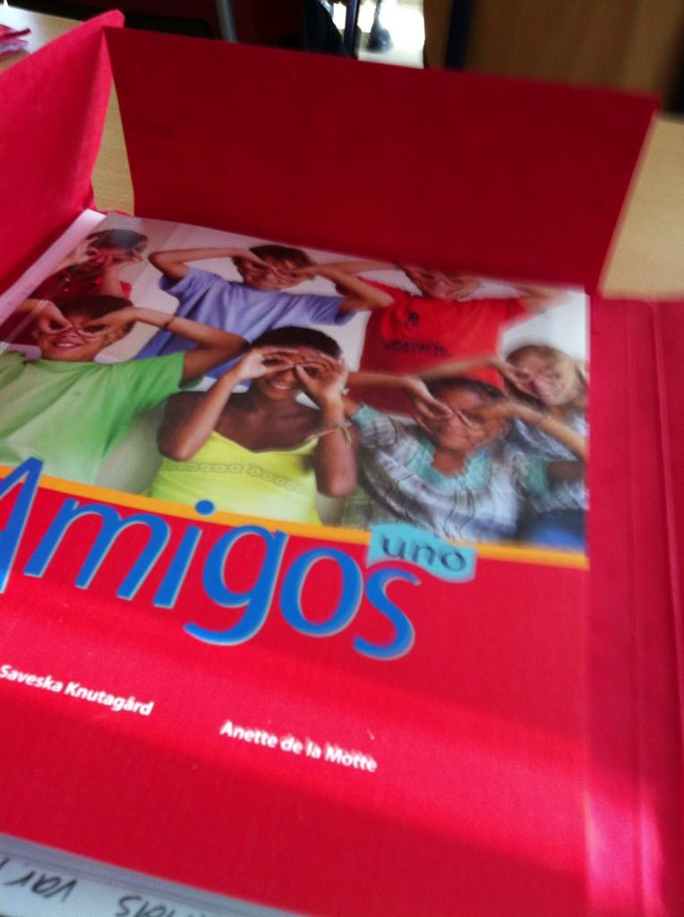 viktororoug's tweet photo. iAhora tengo clase de espanol! #enskoldag #Runbacka #6brun http://t.co/lcwJmBtuGr