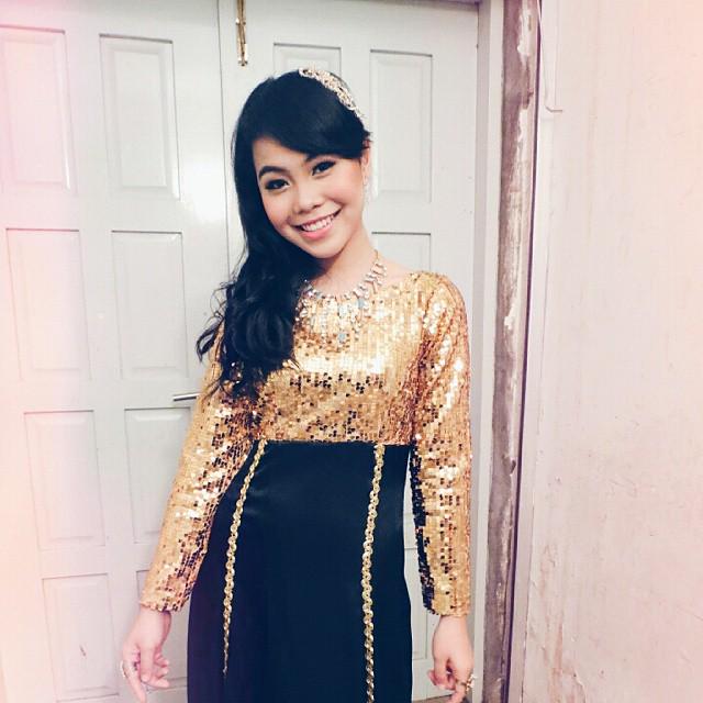 OfficialSyalova's tweet photo. #throwback #sriamaninmusicalcolours http://t.co/QFiOJZ9WCz