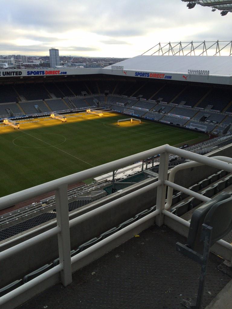 ThomasRussell21's tweet photo. Cheeky stadium tour @Craig0192 @ARawling http://t.co/A1SjS5MUpZ