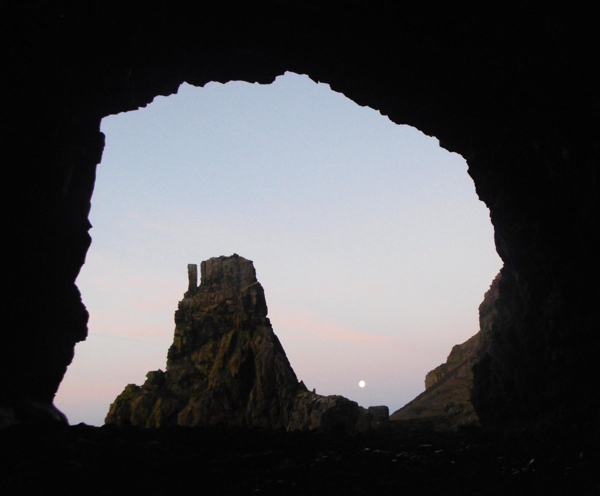 The Carsaig Arches on the coast of Mull with a setting moon in the early morning. #Scotland #seakayaking