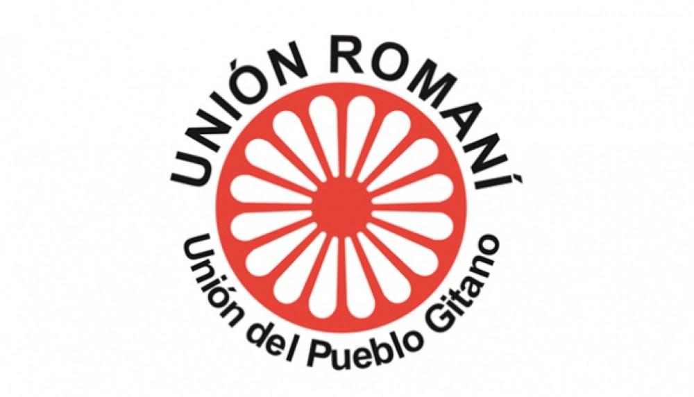 FormulaTV's tweet photo. .@unionromani: '#80meGitano, mejor documental de la historia de TVE sobre la etnia gitana': http://t.co/wUGxwm1WLo http://t.co/C1lFxSpCCE