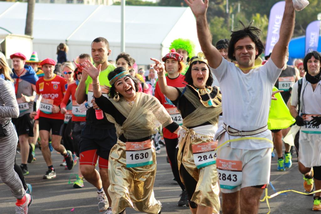 NiceCarnavalRun's tweet photo. @nice_carnaval dernier jour pour trouver son déguisement et nous rejoindre sur le 5 ou 10 km http://t.co/dRoFo3zfpZ http://t.co/uqlA4DsPZ5