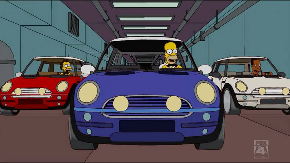 MINIEspana's tweet photo. Los Simpsons siempre con sus homenajes. ¿Sabes qué película están versionando aquí? http://t.co/RKC60gzZEY