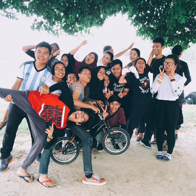 OfficialSyalova's tweet photo. Familiaaa💖 http://t.co/6Ri9LmxmdX