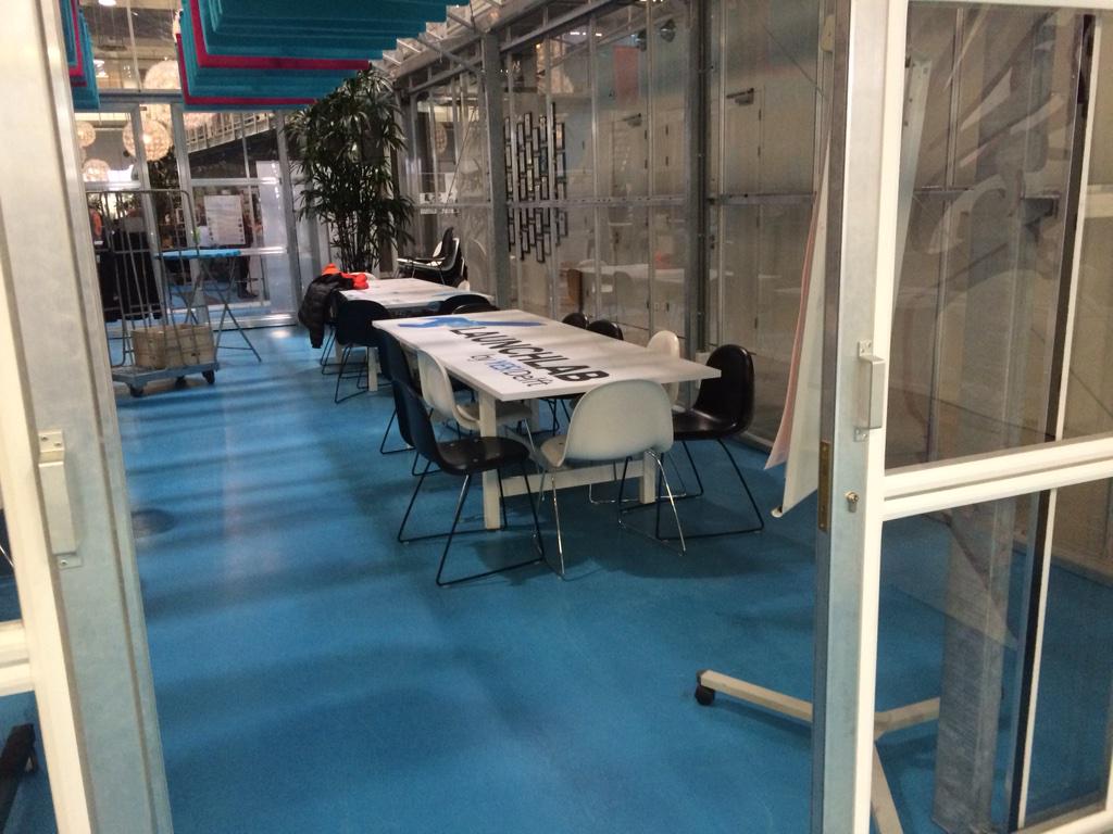 YESDelft's tweet photo. This could be your office for the coming 3 months. Interested? Join #LaunchLab (feb 13) http://t.co/uA2W9Qx8uW #ydtd http://t.co/zSVX6Lgjia
