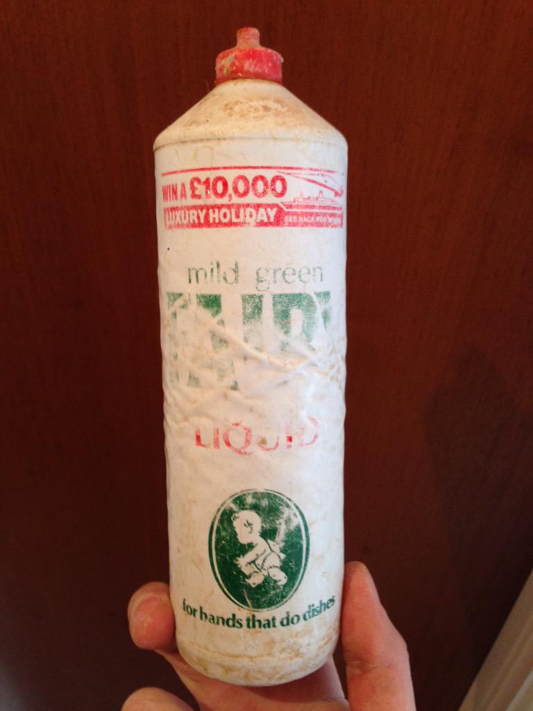 TomNorton92's tweet photo. The guy I'm working with has had this fairy liquid bottle for 27 years and he's still using it 😂 http://t.co/ZDm16DX2Qg