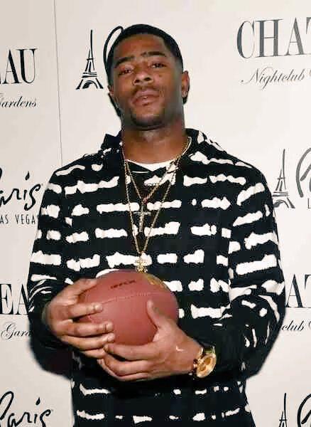 TabuLh's tweet photo. Wish cousin @Mac_BZ to speak out an tell his testimony to the youth of HG Ministry #inspiration #Butler21 #SuperHero http://t.co/eXnzdiFDDQ