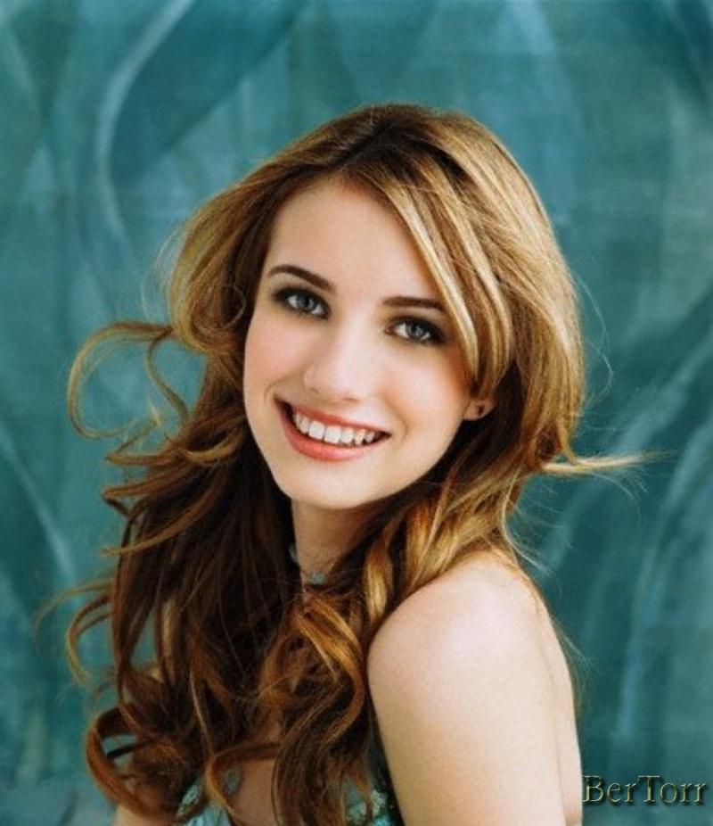 Happy Birthday, Emma Roberts! 