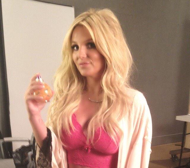 BadSpears's tweet photo. yes http://t.co/GgIQ9MLVMh