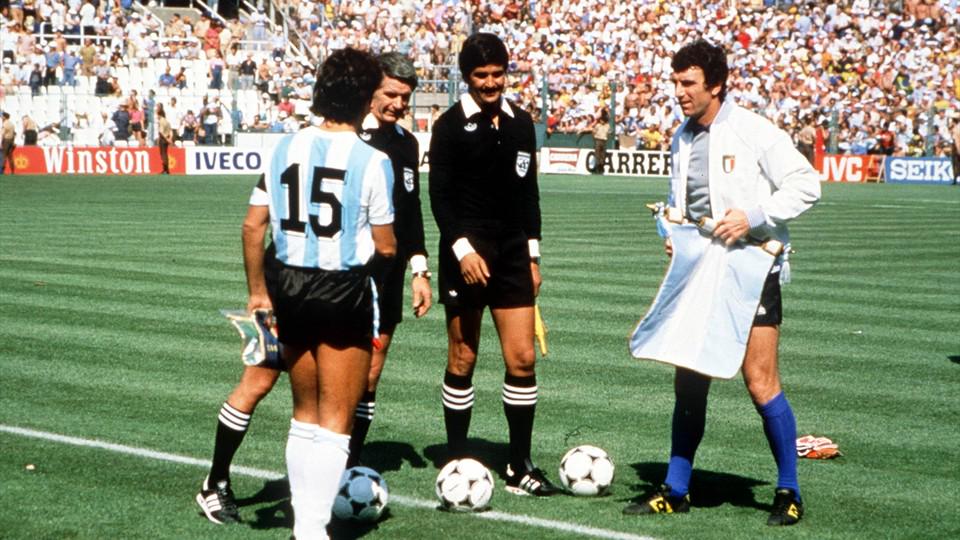 Happy birthday Christian Poulsen (35), Sepp Maier (71) & Dino Zoff (73)
 
