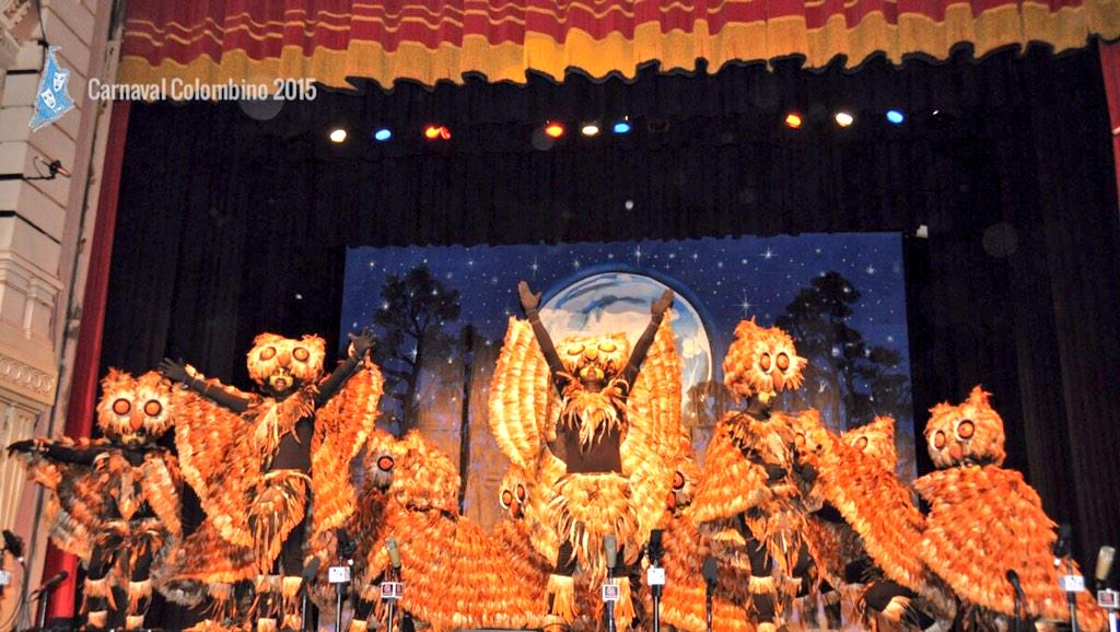 Trabajos de Creación Alternativa: Aguja de Oro y Primer Premio de Chirigotas en Carnaval Colombino.