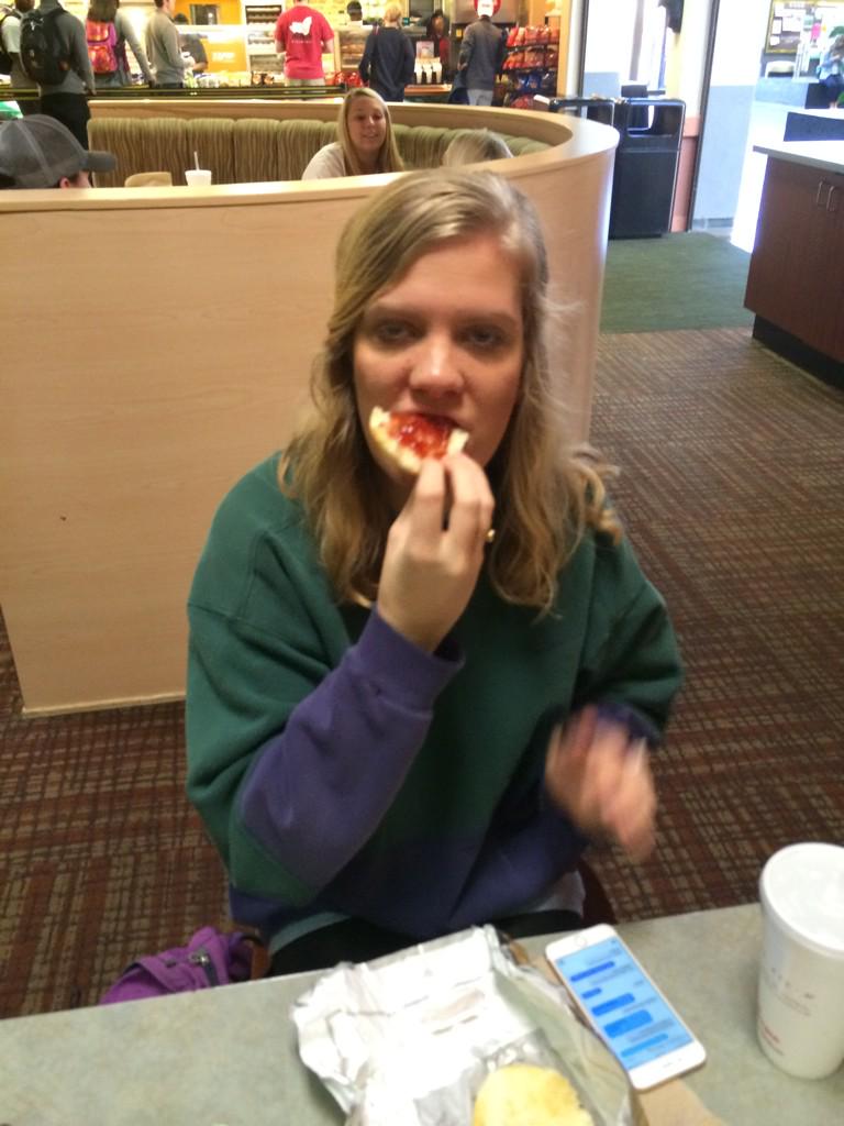 ash_jack17's tweet photo. Happy birthday @tay_russell17 http://t.co/nk3QweJ6rY
