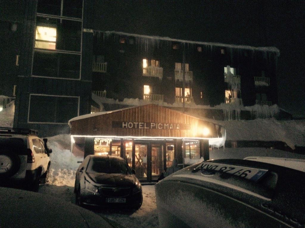 juanjooo93's tweet photo. Por fin llegamos @grandvalira http://t.co/LLxDJVxjLl