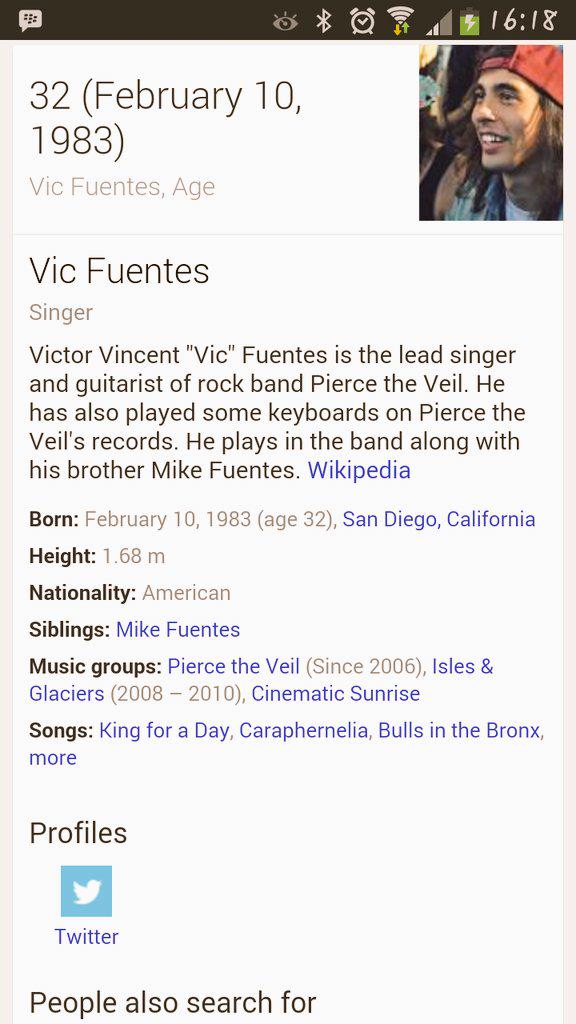 Happy birthday to one of my hero\s Vic Fuentes 
