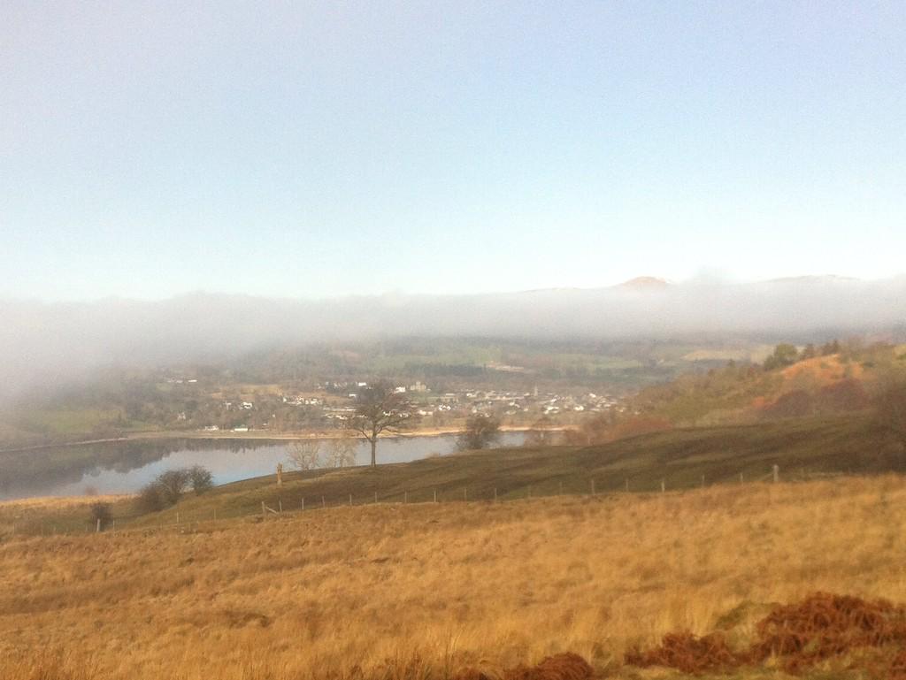 gwjphantom's tweet photo. At Bala Lake , fog lifting , blue skies above , what's the chances #lowlevel #takingapunt http://t.co/KgRWtd6UD9
