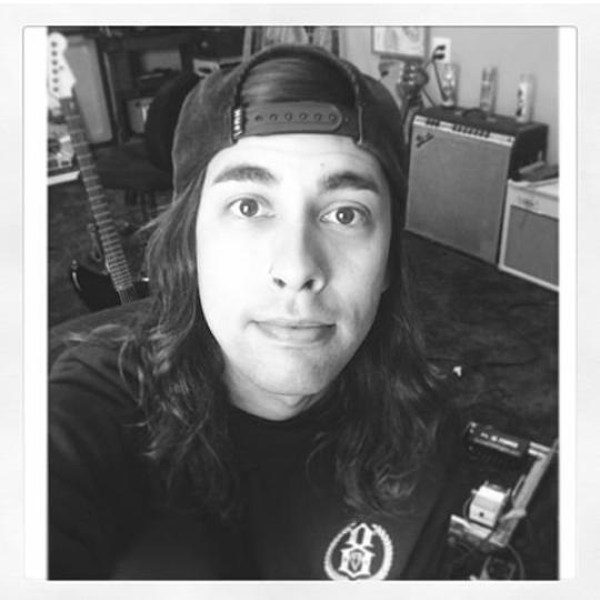 HAPPY BIRTHDAY VIC FUENTES ilysm 